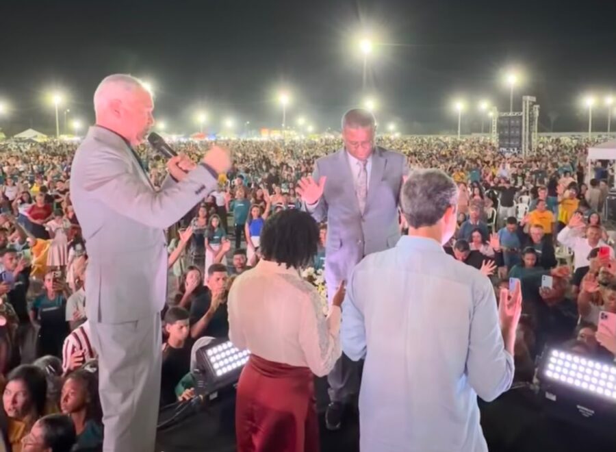 Imagem do dia: Braide e Esmênia agradecem juntos