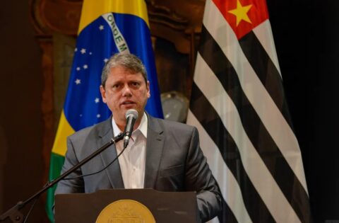 Tarcísio resgata direita civilizada e inicia enterro do bolsonarismo no Brasil